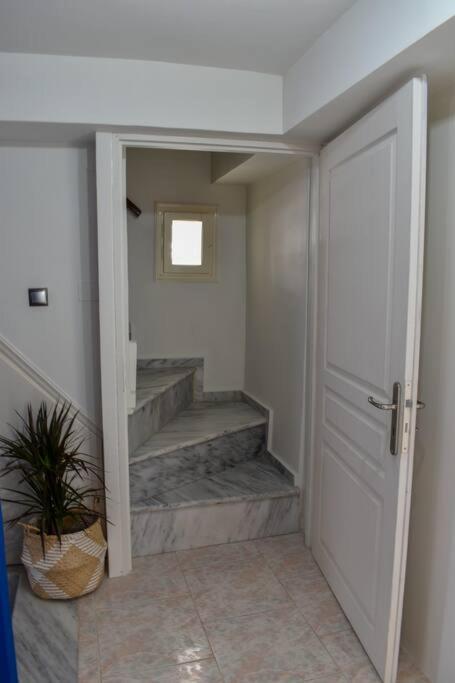 Celeste House Holiday home Myrties