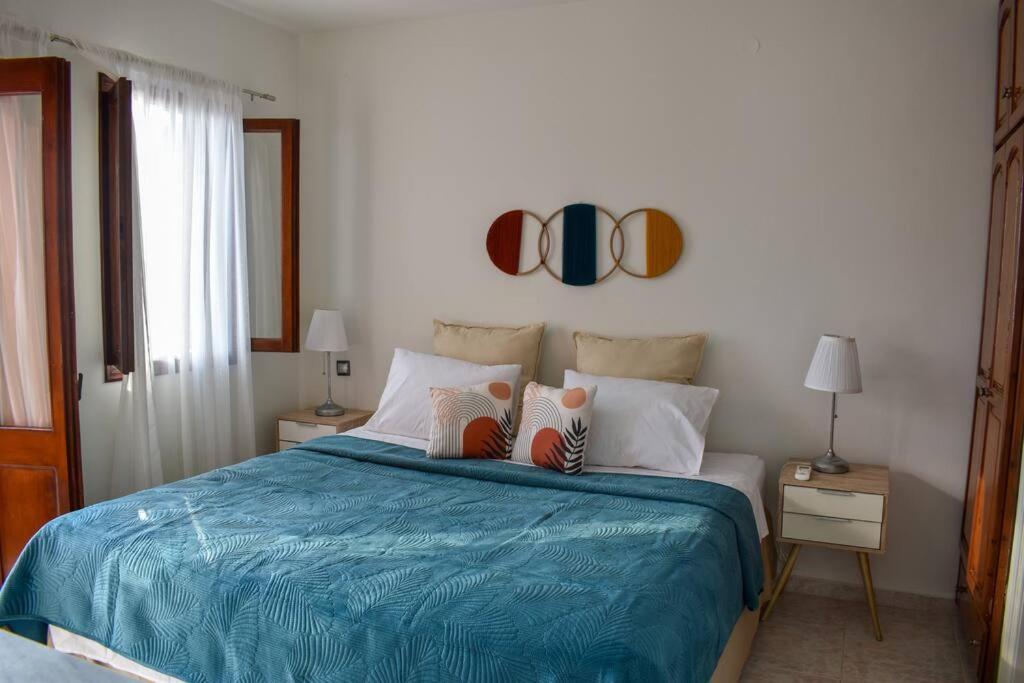 Celeste House * Myrties